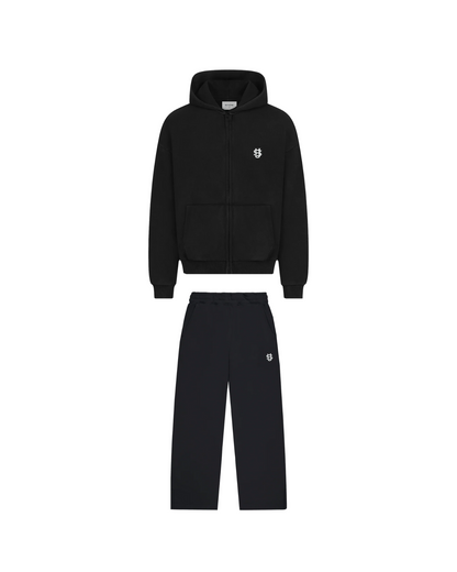 BLACK TRACKSUIT